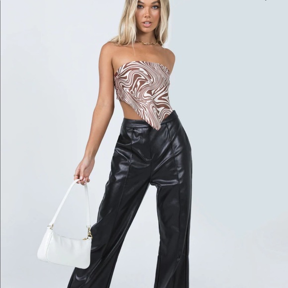 Princess Polly Versatile Scarf Top - Picture 12 of 12